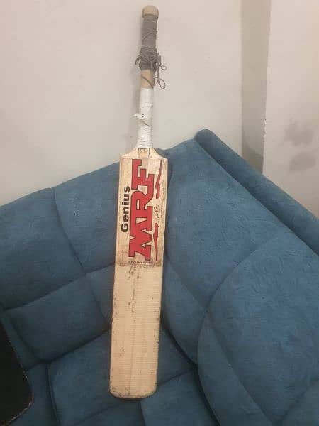 set of 4 one hardball bat one fiberbat one wicket and use ball 2