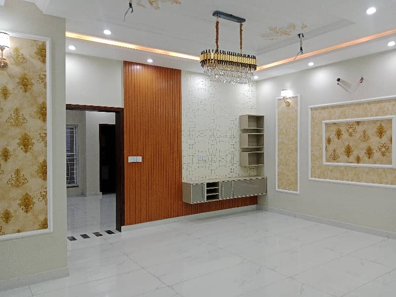 10 Marla Brand New Dubble storey house available for sale in IEP tow Lahore 16