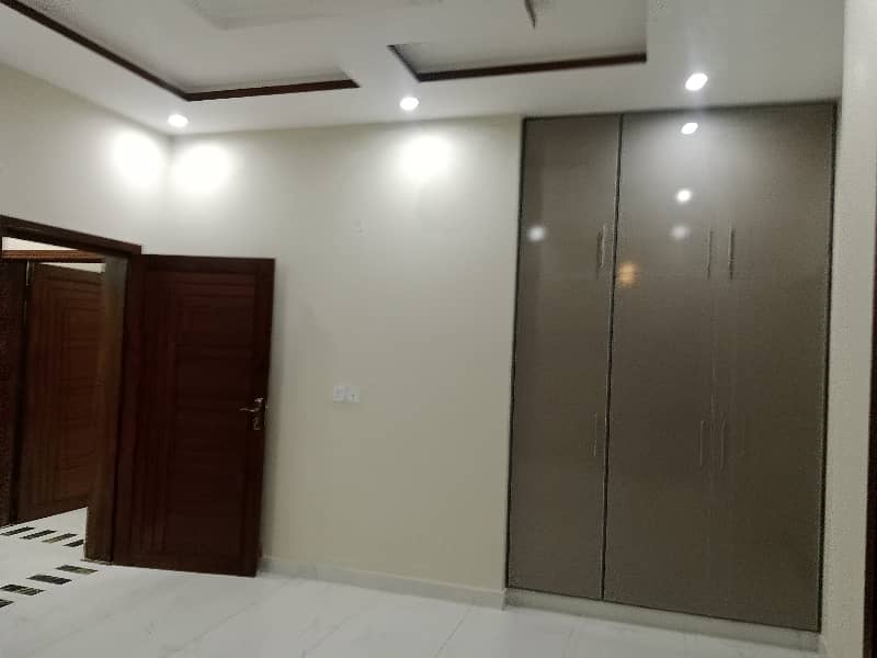 10 Marla Brand New Dubble storey house available for sale in IEP tow Lahore 24