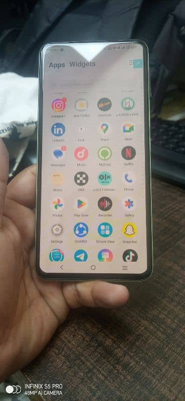 ViVo Y100 8GB Ram 256GB Rom 3