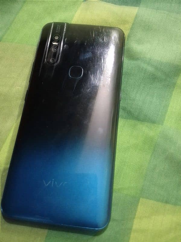 vivo v15 (8/256) 0