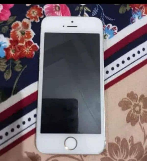 I phone 5s pta approved 64gb 0322,7573476 Whatsapp 1