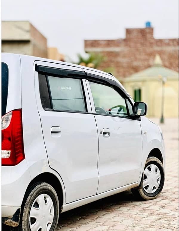 Suzuki Wagon R 2018 2