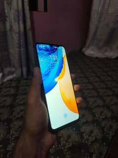 Vivo V21e