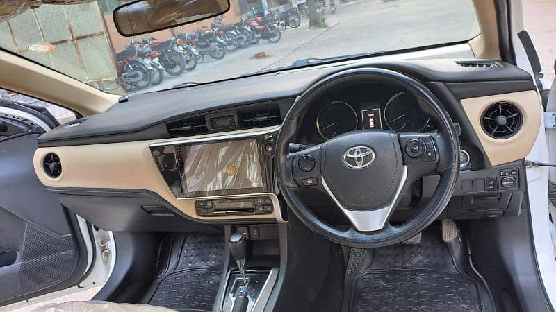 Toyota Corolla Altis 2021 Special Edition Sunroof automatic 15