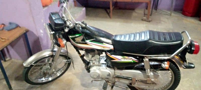 Honda 125 2016 ok bike dadu number exchange possible 1