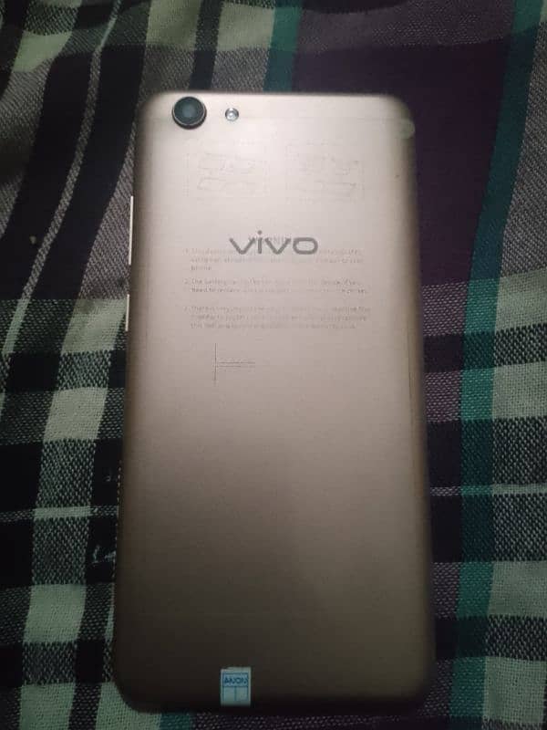 Vivo Y71A Ram 6 gb room 128 All OK 1