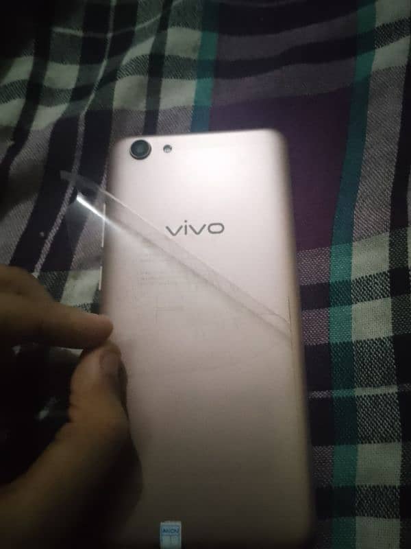 Vivo Y71A Ram 6 gb room 128 All OK 2