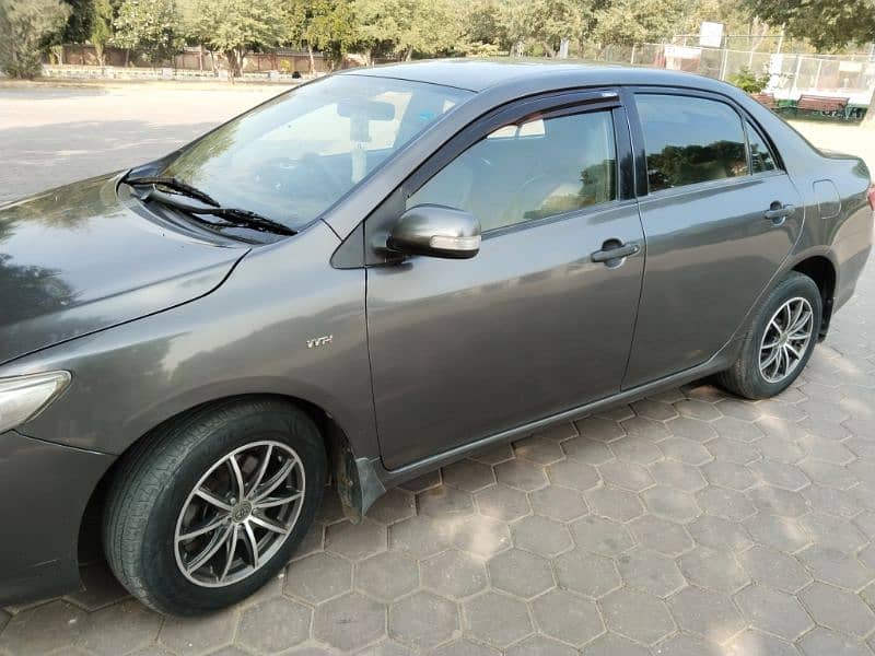 Toyota Corolla GLI 2010 1