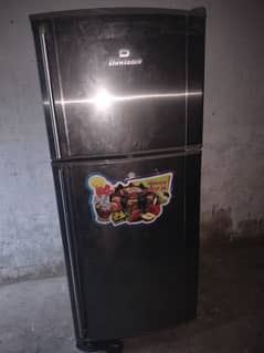 Dawlance medium fridge