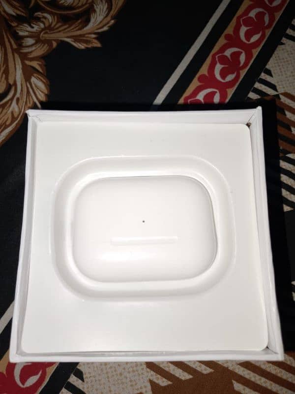 Apple AirPods Pro (2nd generation) 2