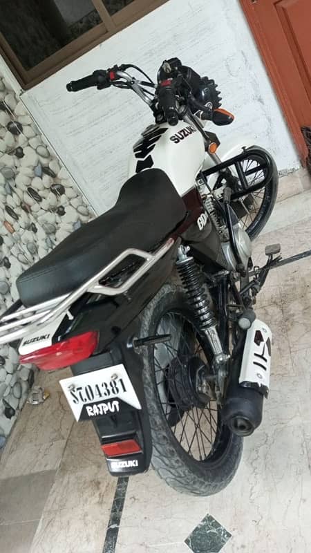 suzuki GD 110 2