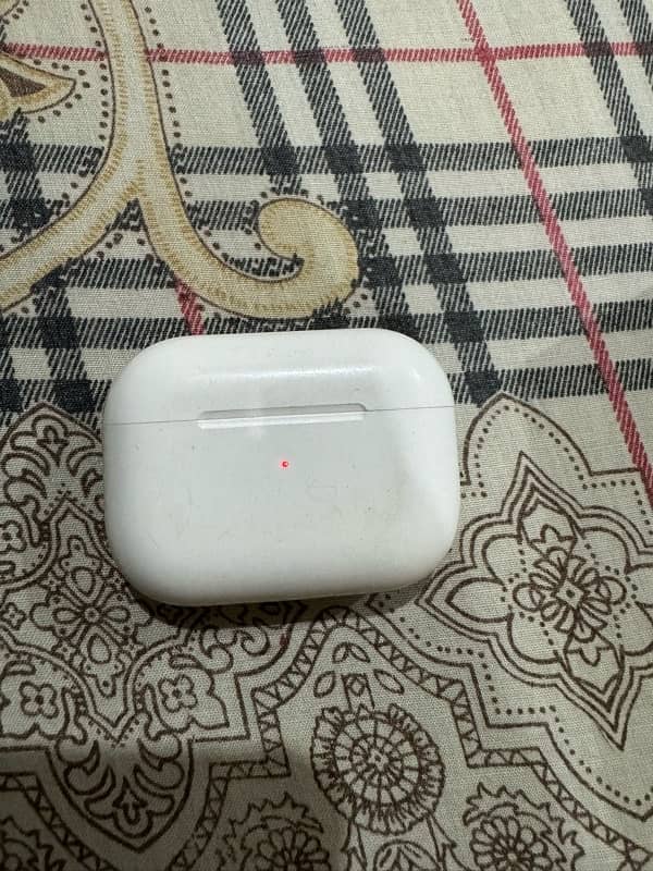 Airpods pro for sale with box original uk model 3