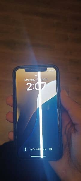 Iphone xs 512GB non pta. . . Line On Panel 2