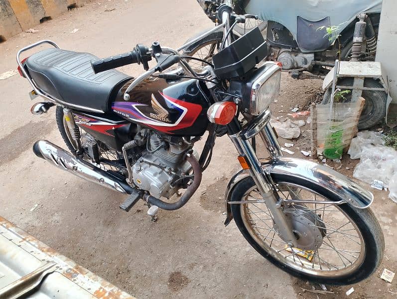 sealed genuine  Honda 125 like new 4