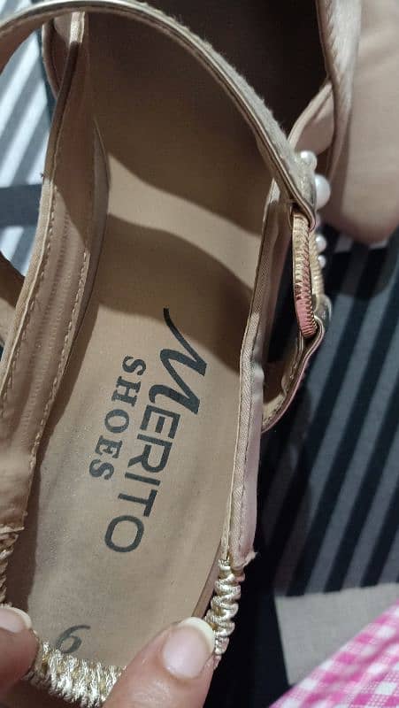 merioto brand shoe 6