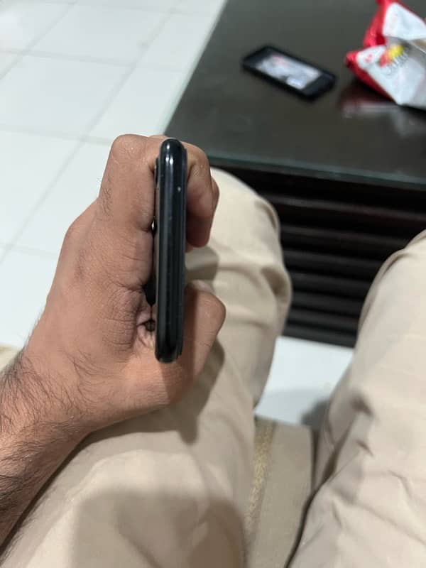 iphone 7 jet black pta 1