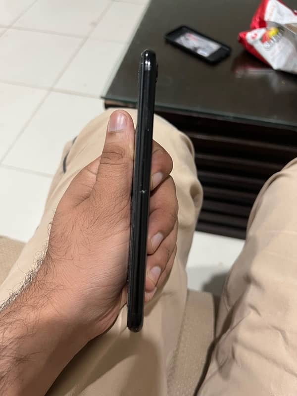 iphone 7 jet black pta 4