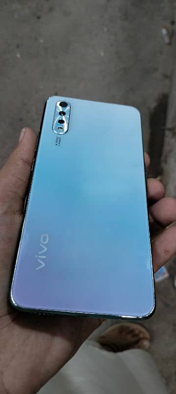 VIVO S1 5