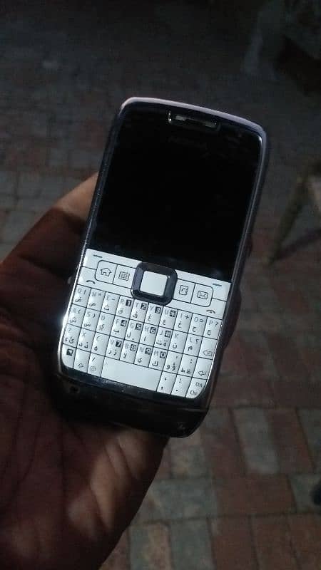 Nokia Symbian E71 1