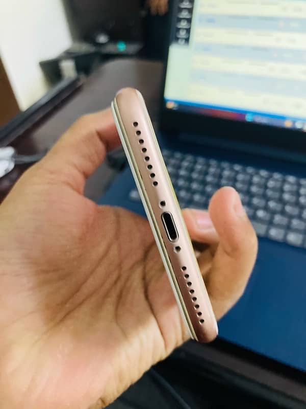 IPHONE 8plus 256 GB 5