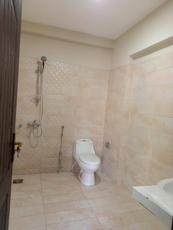 14 Marla Apartment Is Available For Rent In Askari 10 Sector F At Super Hot Location The Apartment Has Proper 4 Bedrooms With Attached Washrooms 10