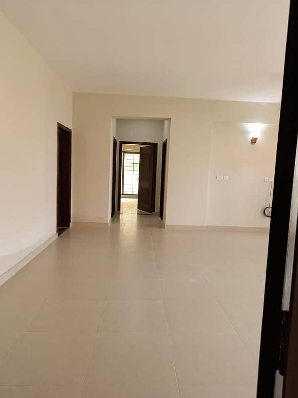 14 Marla Apartment Is Available For Rent In Askari 10 Sector F At Super Hot Location The Apartment Has Proper 4 Bedrooms With Attached Washrooms 19