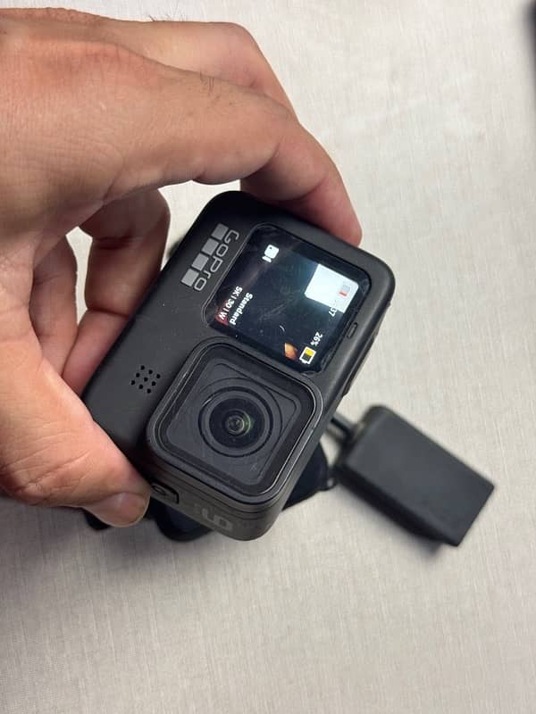 Gopro Hero 9 with Mic Adopter and Case 4