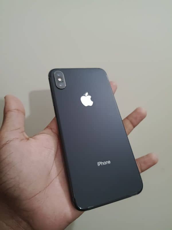 iphone Xs Max 256gb non-pta 2