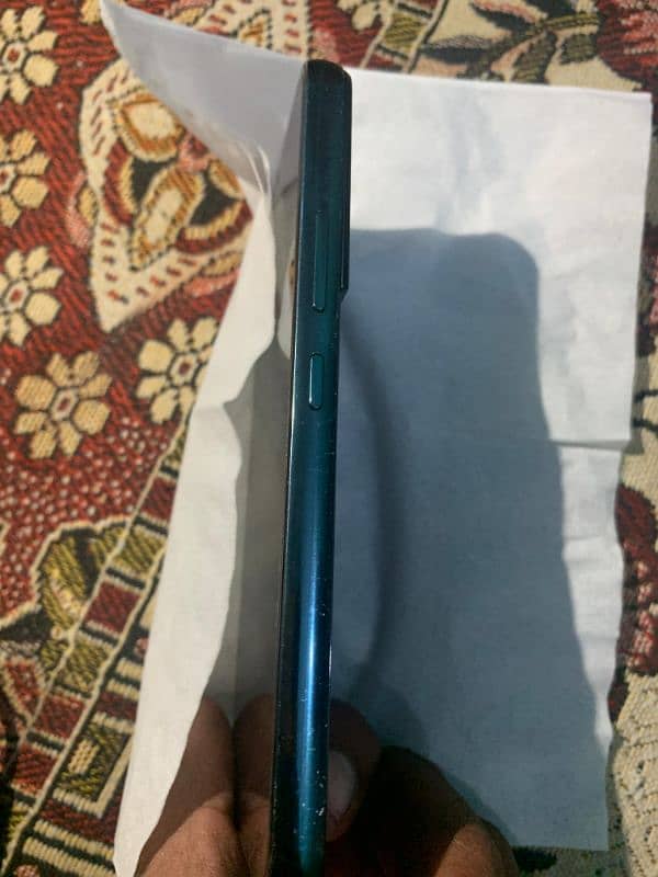 Samsung s22 official pta approved no dot no shad not repaired 4