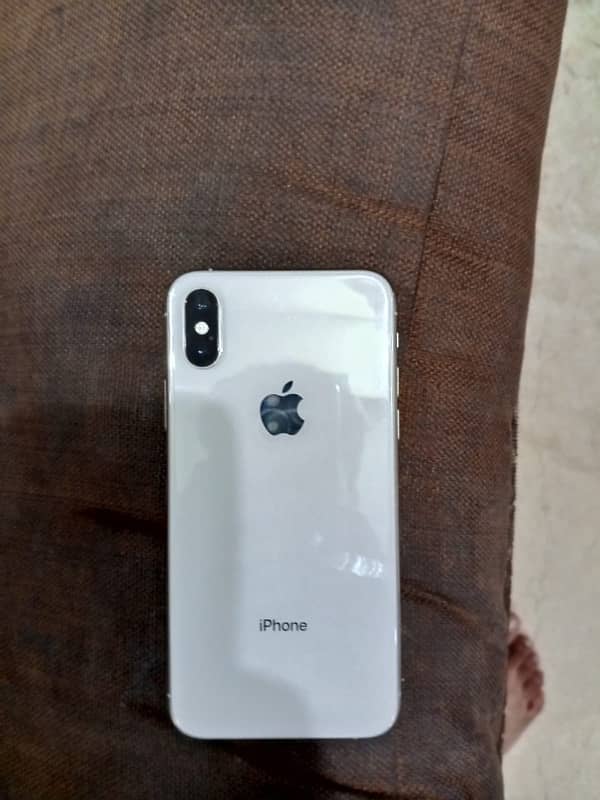 iphone xs official pta approved 4/64 4