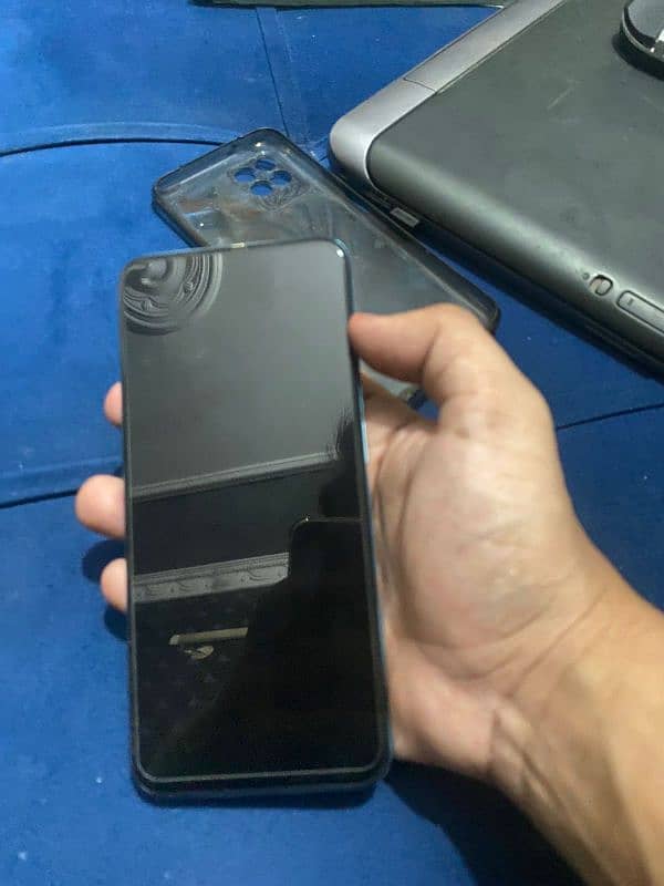 realme nazro 50 2