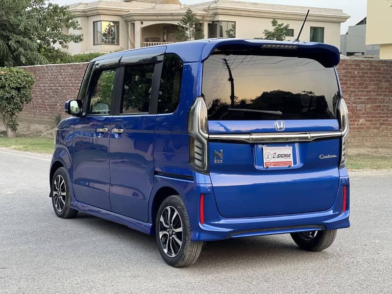 Honda N Box Custom-Blue 2020 4