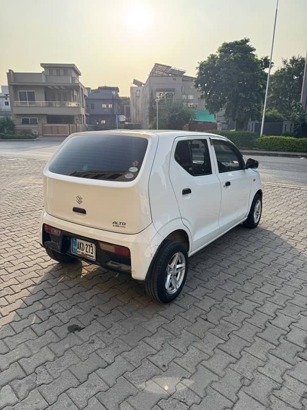 Suzuki Alto 2015 4