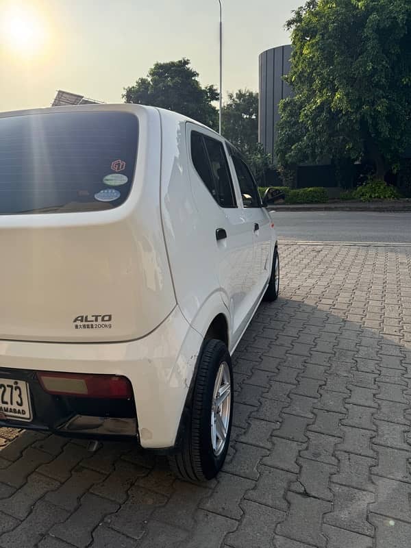 Suzuki Alto 2015 5