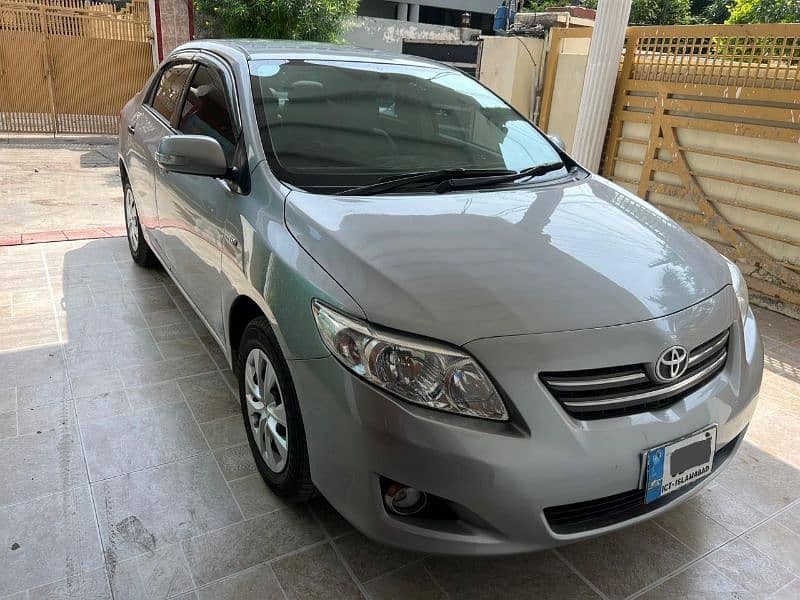 Toyota Corolla GLI 2010 Model 4