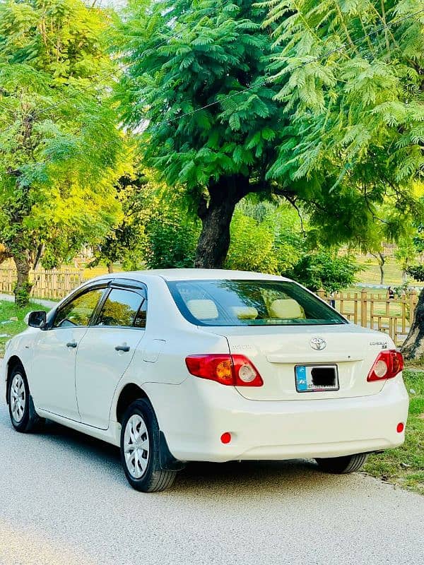 Toyota Corolla GLI 2011 5