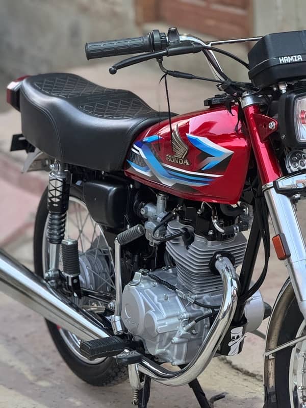 HONDA 125 2k24 1