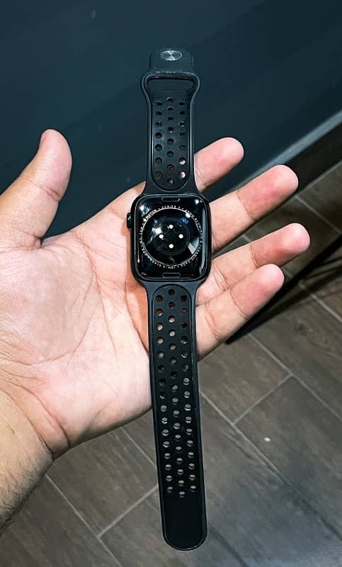 apple watch series 7 45mm midnight color 4