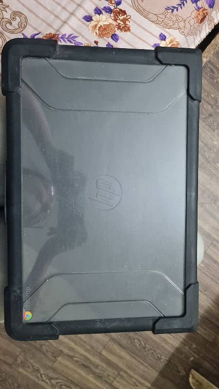 hp chromebook 14 with 360 protection case 1