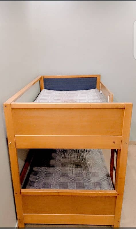 urgent sale karna hai double bed hai 3