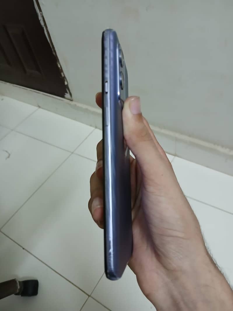 OnePlus 9 5G  Urgent Sale 2