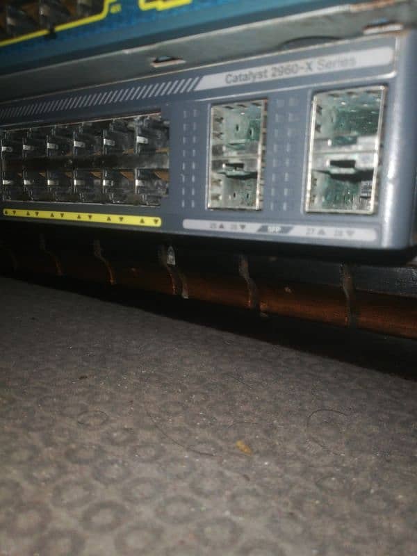 Cisco gigabit switch , and 10g switch 0