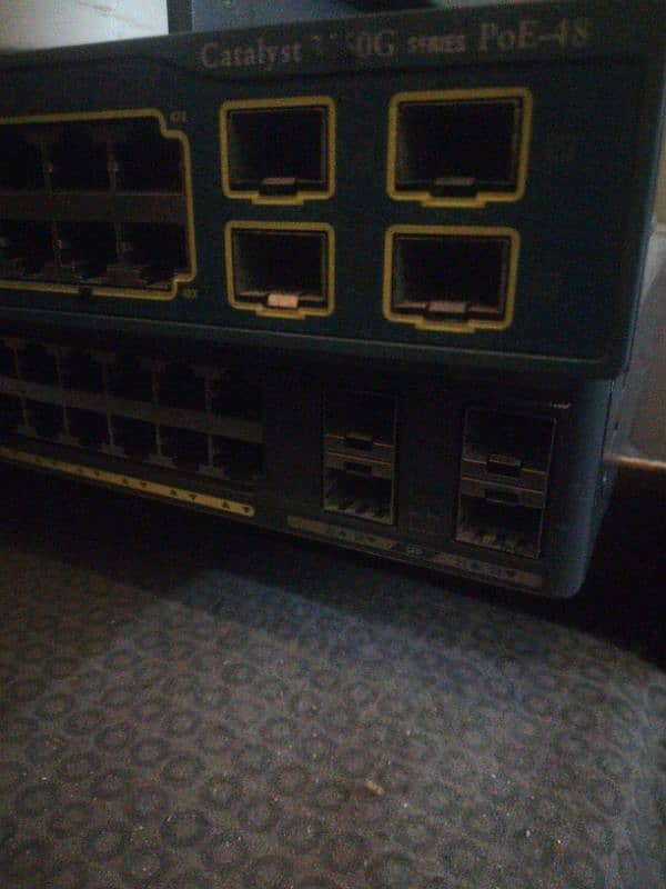 Cisco gigabit switch , and 10g switch 1