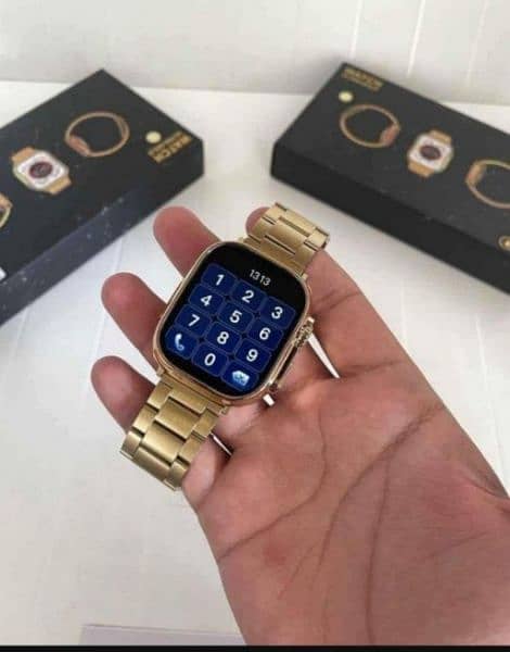 Smart watch Golden color and black color 1