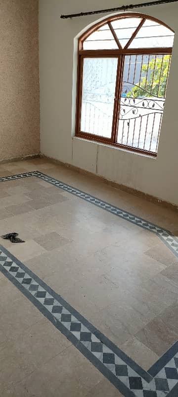 5 MARLA DOUBLE UNIT Old HOUSE FOR SALE NEAR ASKRIA 14 D 18