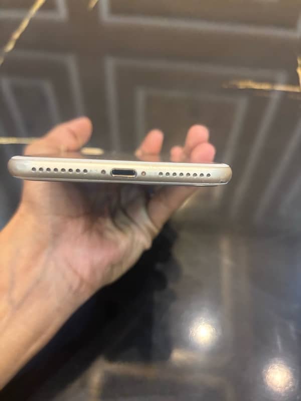 i phone 7 plus pta approved 4