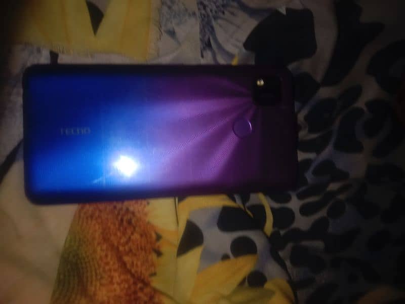 Tecno pop 4 used with box and original charger 1