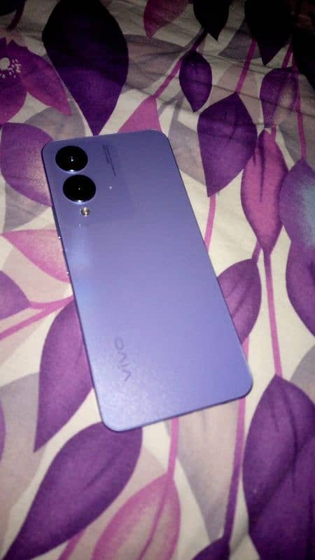 vivo y17s for sale with back cover 1