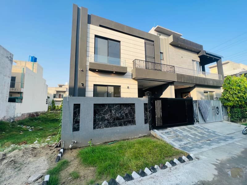 Beautiful brand new house for sale in state life society phase one 2